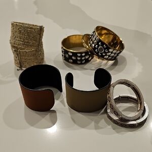 Stylish Mixed Metal and Leather Bracelet Set